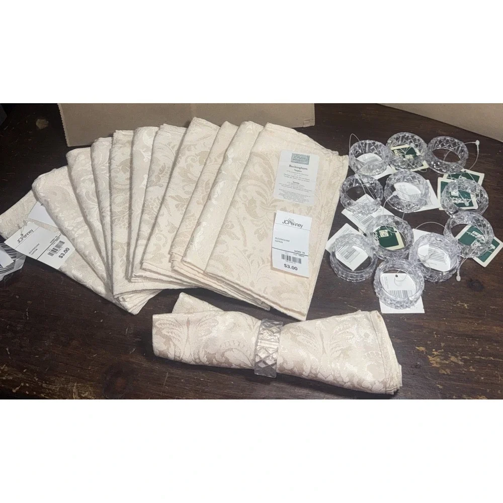 VINTAGE‎ JC PENNY New Buckingham NAPKINS Ivory. SET OF 12 W Holder Rings